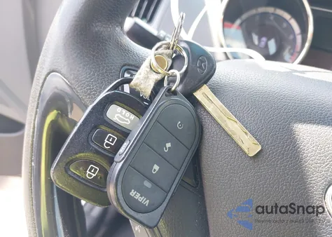 2011 Hyundai Sonata Gls z USA, uszkodzony, nr VIN 5NPEB4AC7BH286385